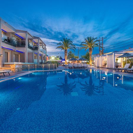 Dionysos Hotel & Suites Ханиоти Екстериор снимка