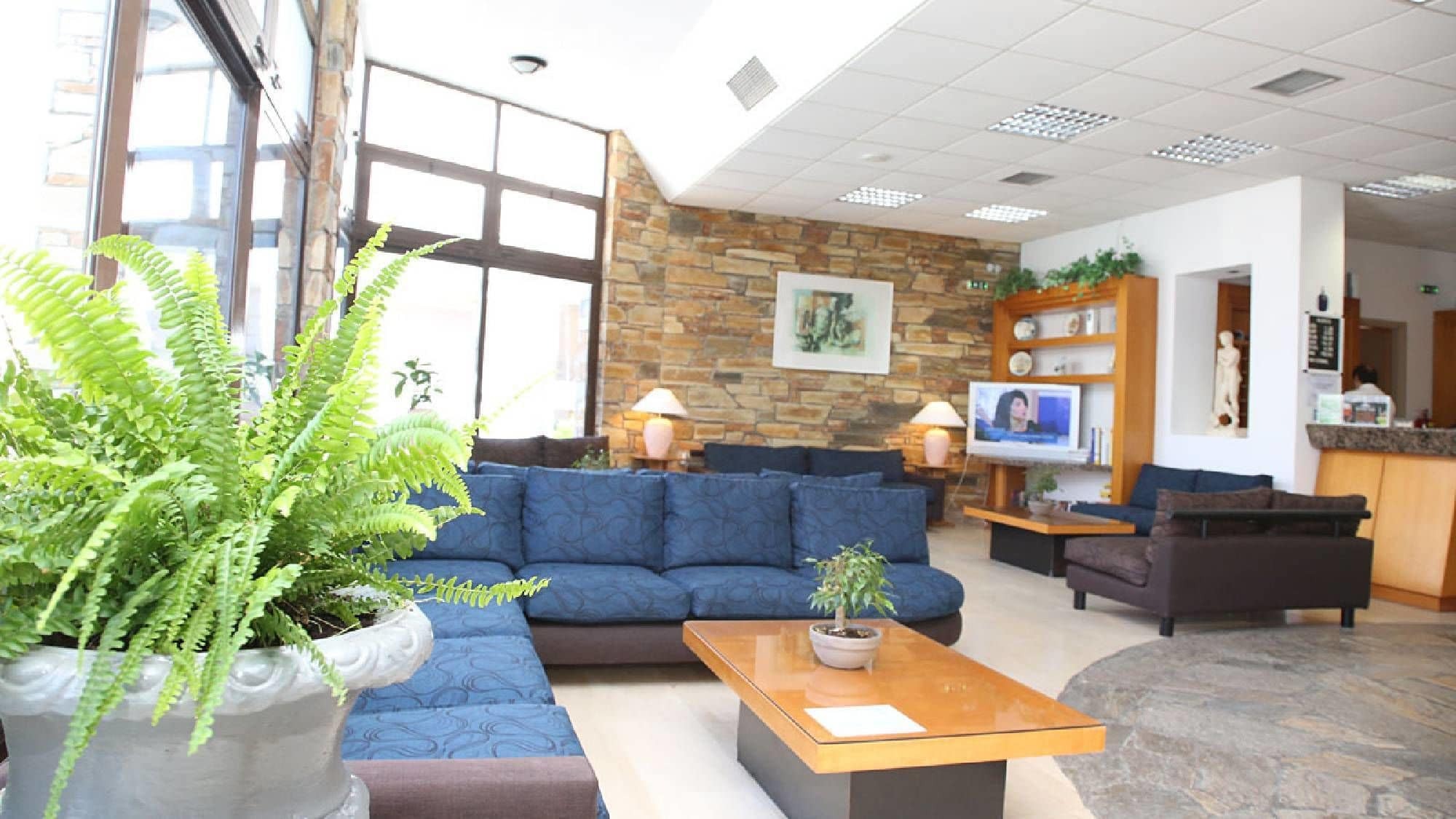 Dionysos Hotel & Suites Ханиоти Екстериор снимка