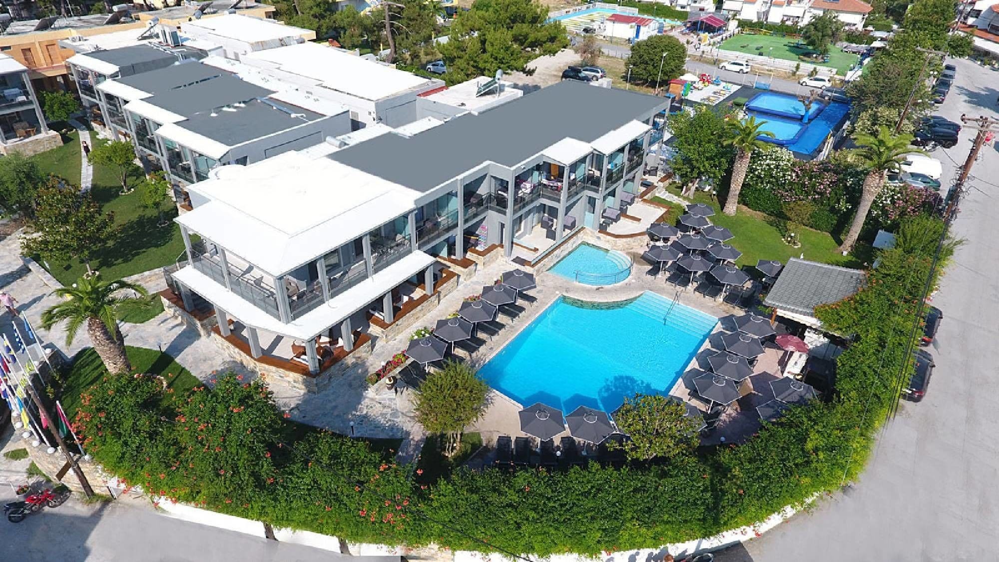 Dionysos Hotel & Suites Ханиоти Екстериор снимка